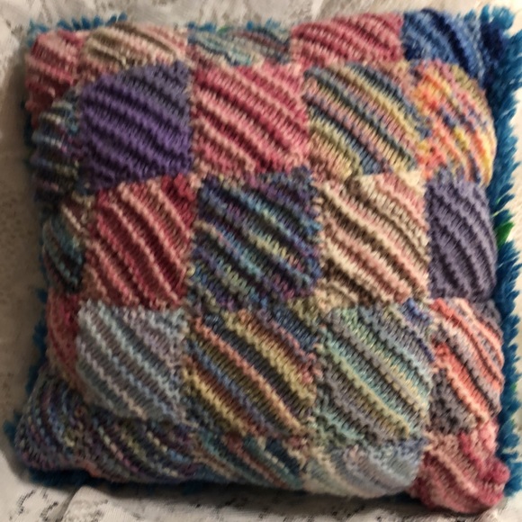 🦋Handmade Pillow - Picture 4 of 4